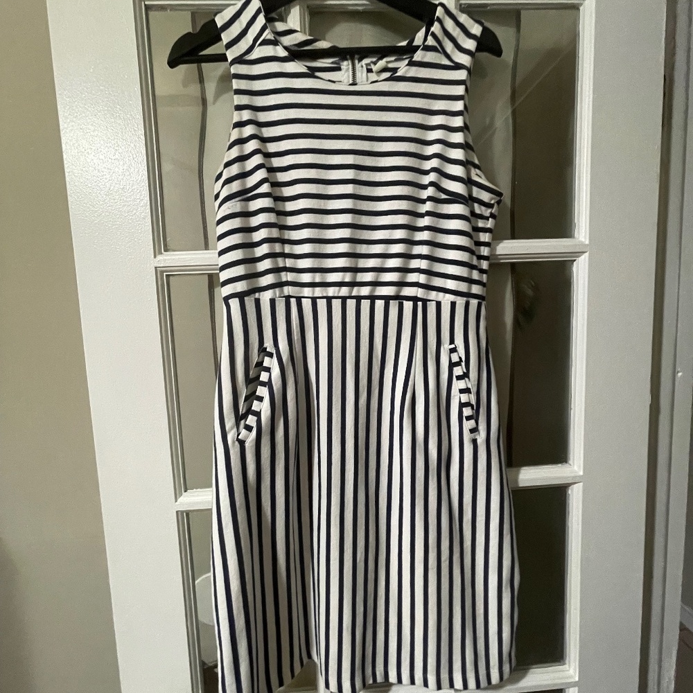 White and Navy Blue shift dress